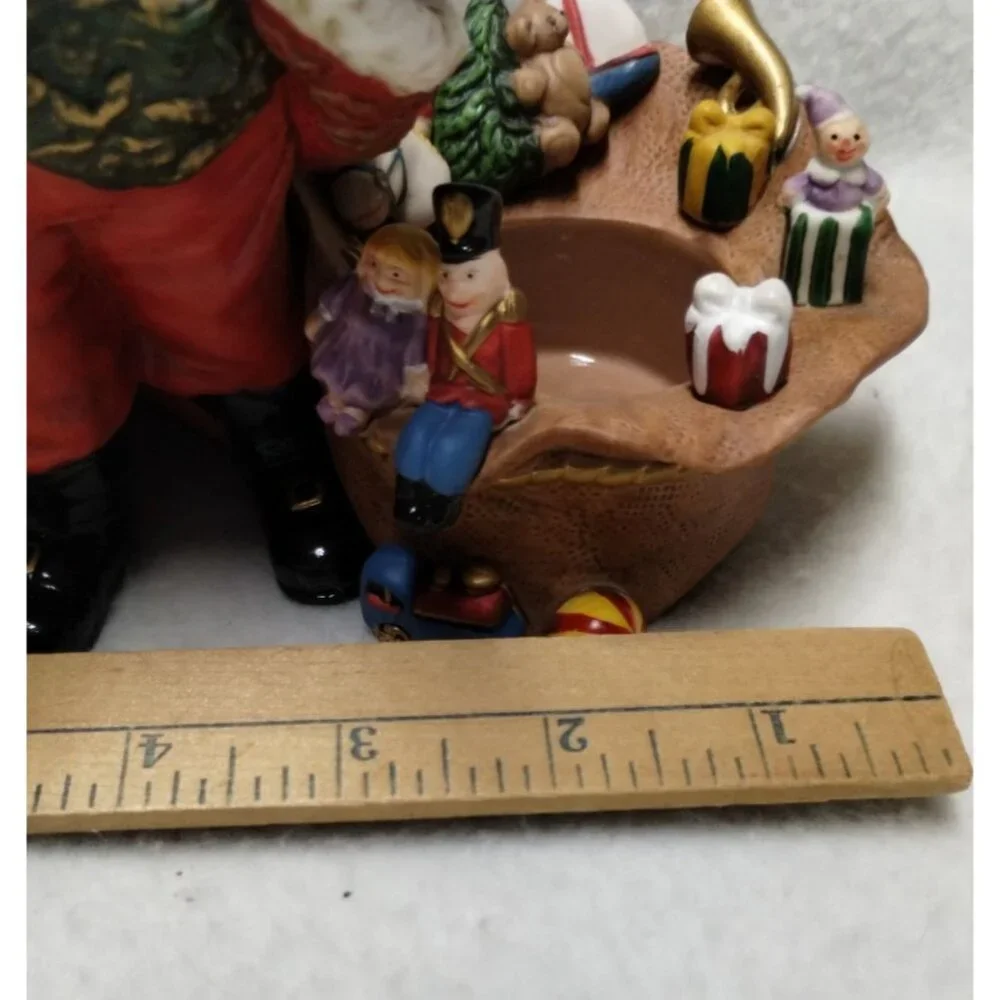 Partylite Santa Claus Tealight Holder wit‎ Toy Bag 7" Tall Hand-Painted